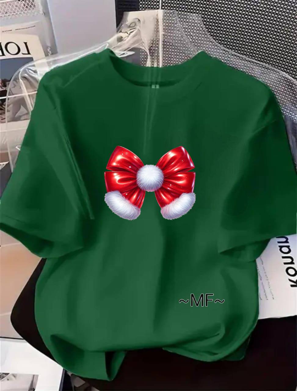 Cozy Christmas Bow Loose Fit Tees - Unisex